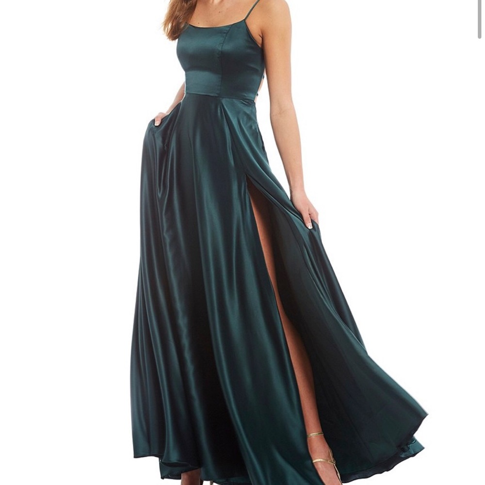 Green Spaghetti Strap Lace-up Back Satin Dress 5/6